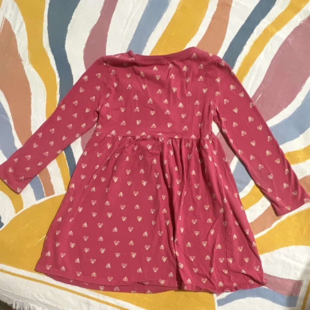 Old Navy Girls 5T A-Line Pink Heart Knit Cotton Long Sleeve Knee Dress